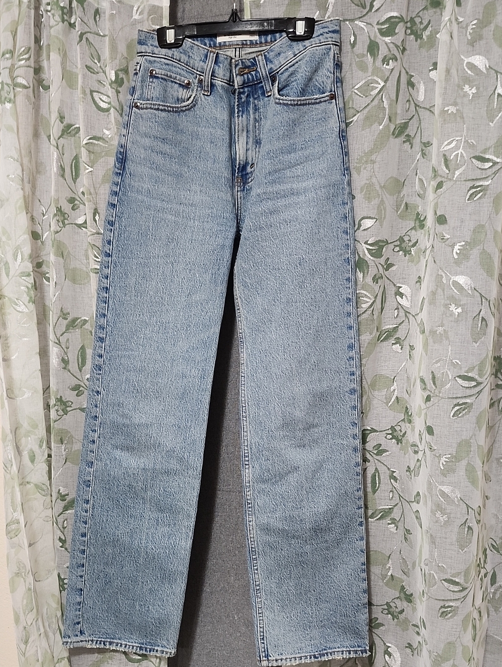 Abercrombie & Fitch 90's High-Rise Relaxed Jeans 24R